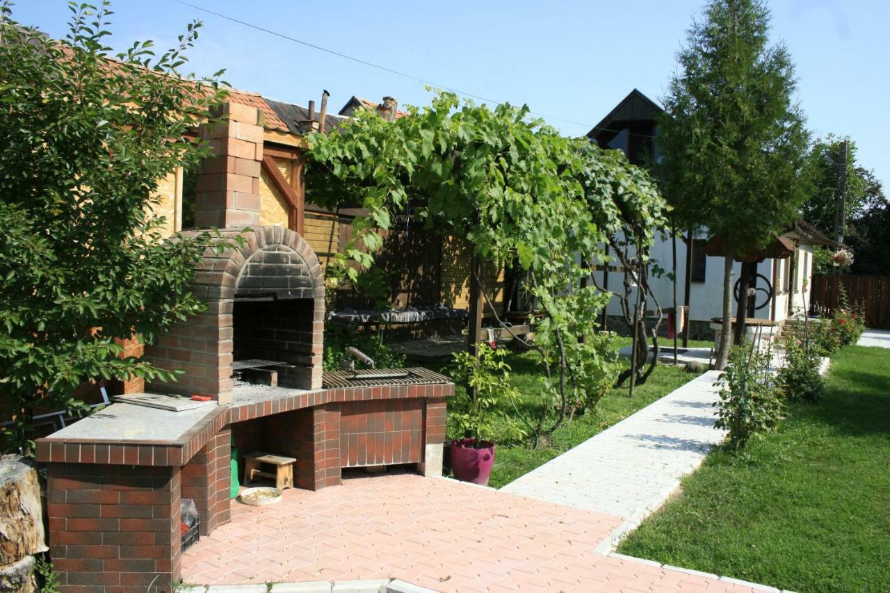 Albinuta Guesthouse Ozun 외부 사진